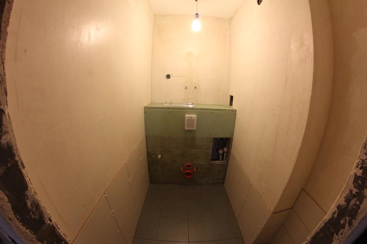 Ремонт в туалете на улице Весенняя, дом 9